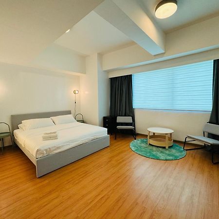 Avant At The Fort By Urban Realty Manila Bagian luar foto
