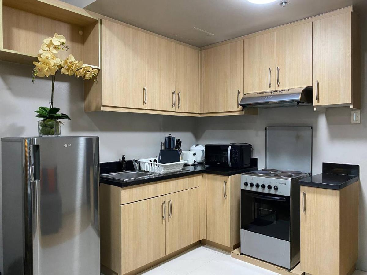 Avant At The Fort By Urban Realty Manila Bagian luar foto