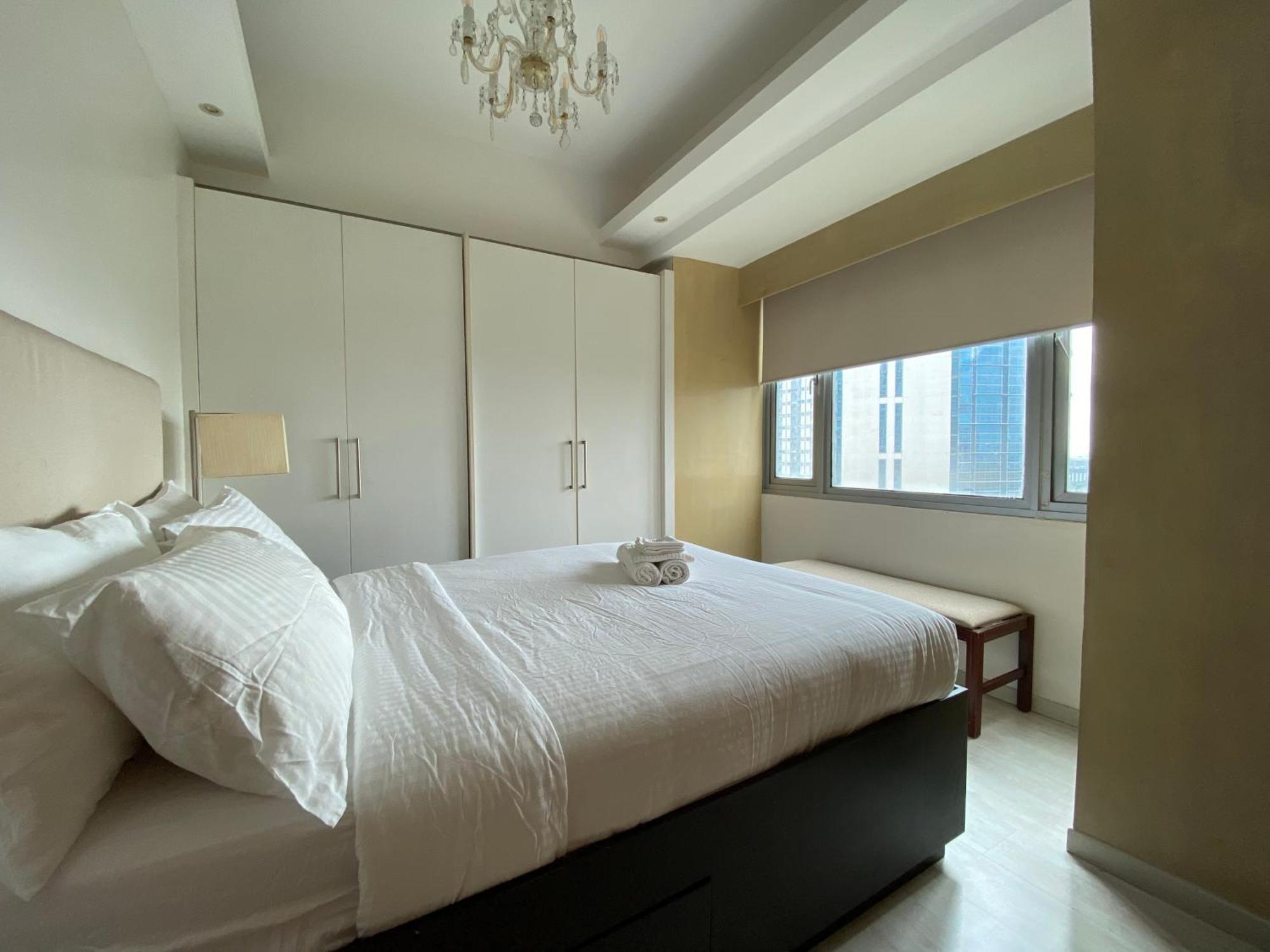 Avant At The Fort By Urban Realty Manila Bagian luar foto