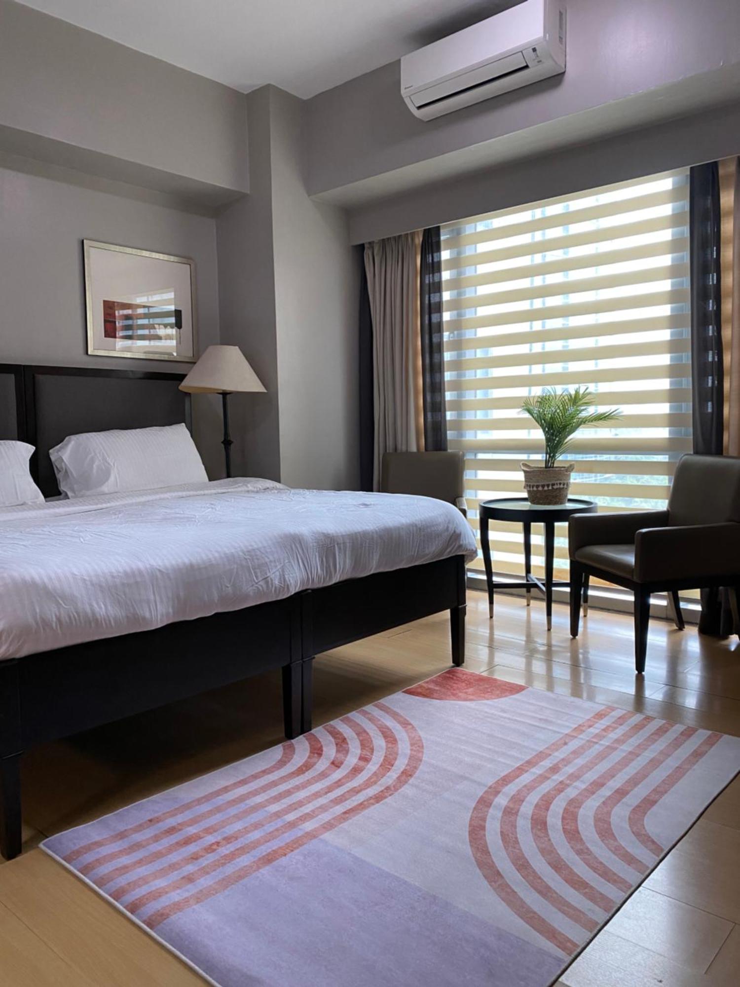 Avant At The Fort By Urban Realty Manila Bagian luar foto
