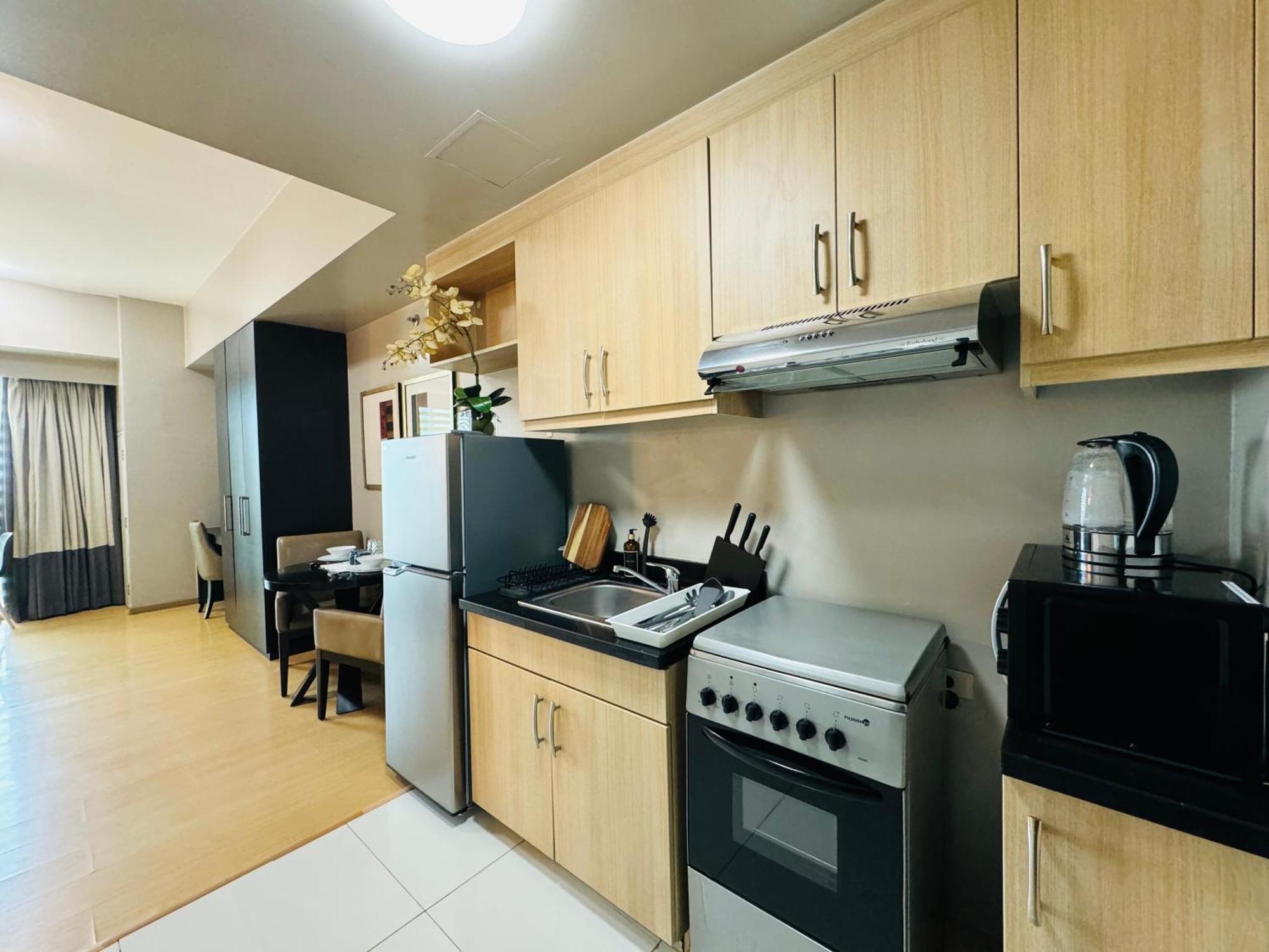 Avant At The Fort By Urban Realty Manila Bagian luar foto
