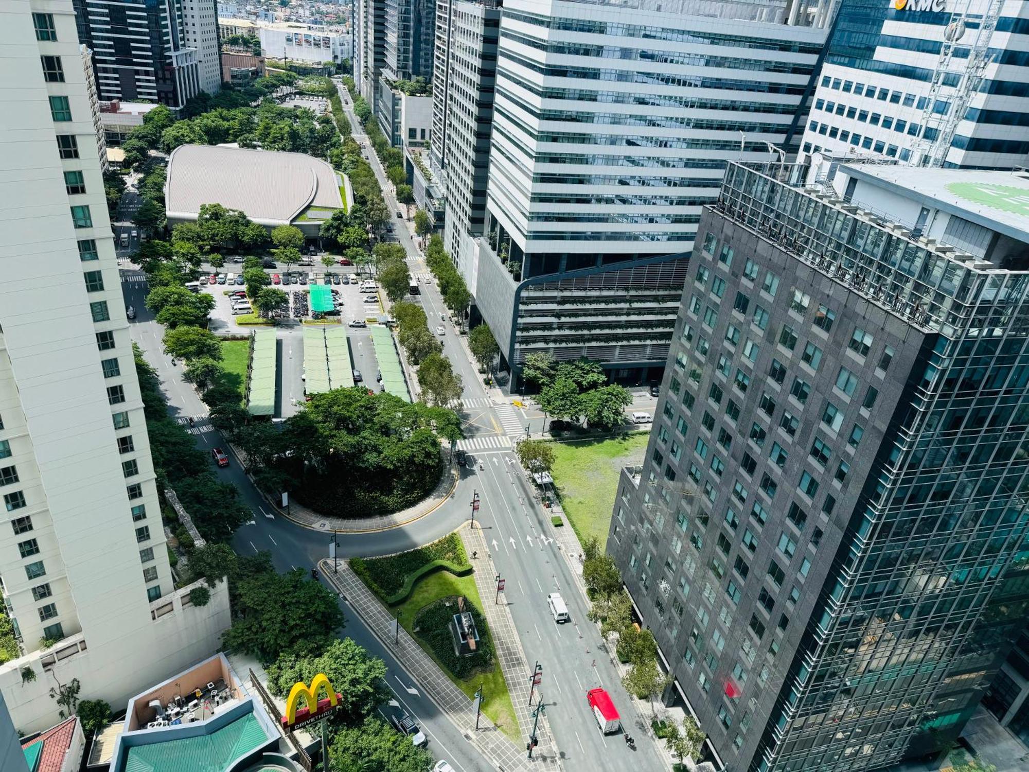Avant At The Fort By Urban Realty Manila Ruang foto